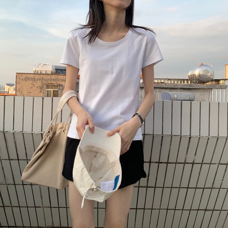 無地 シャツ シンプル美シルエット 定番クルーネック肌着