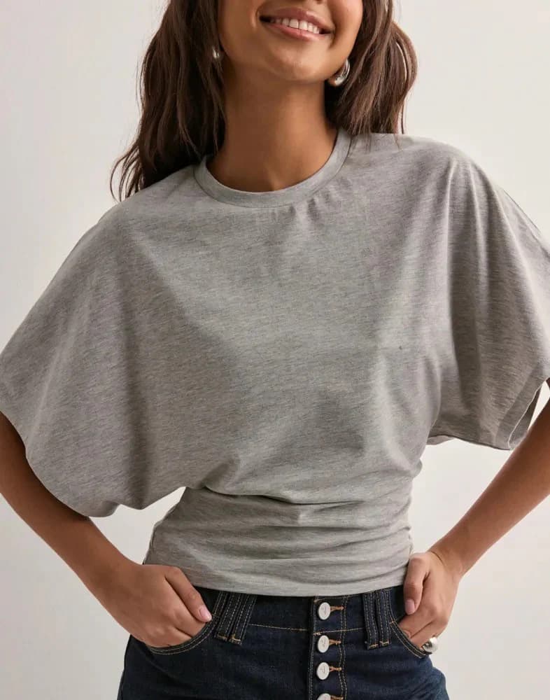 無地 Tシャツ ゆったり袖のウエストシェイプ半袖
