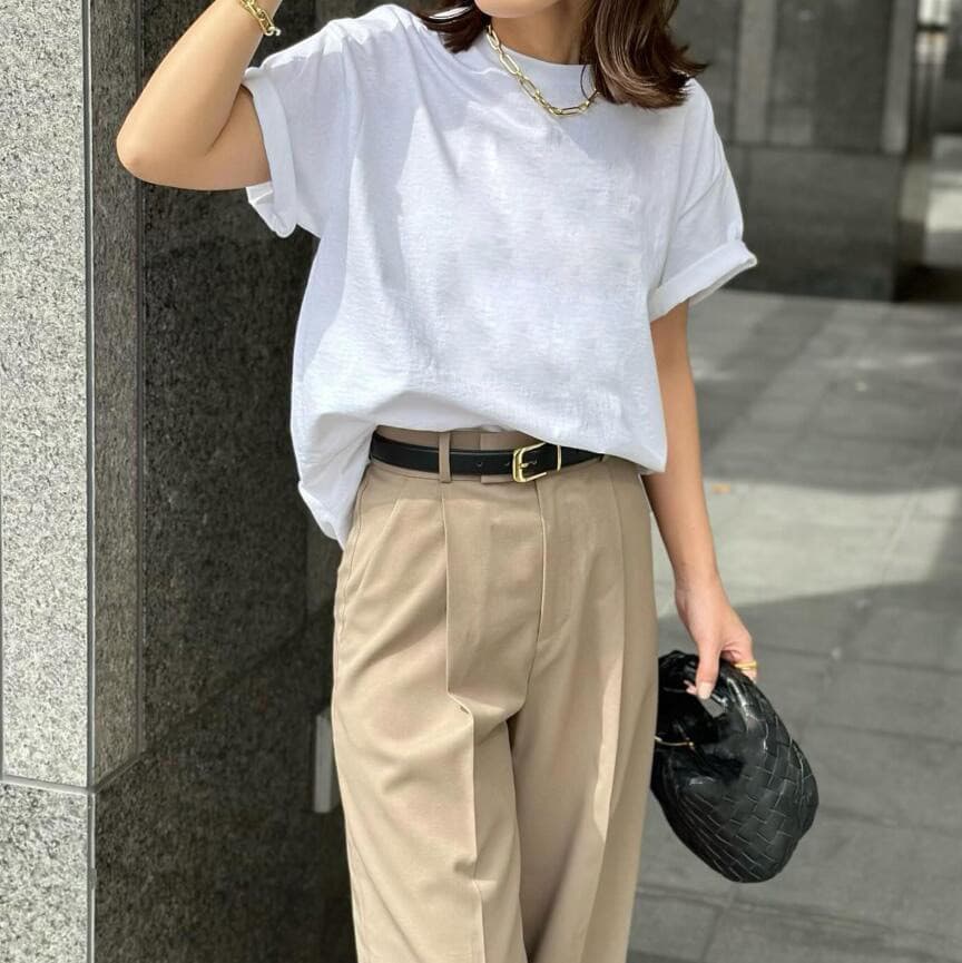 無地 Tシャツ レディース無地半袖ティーシャツ丸首白カジュアルトップス
